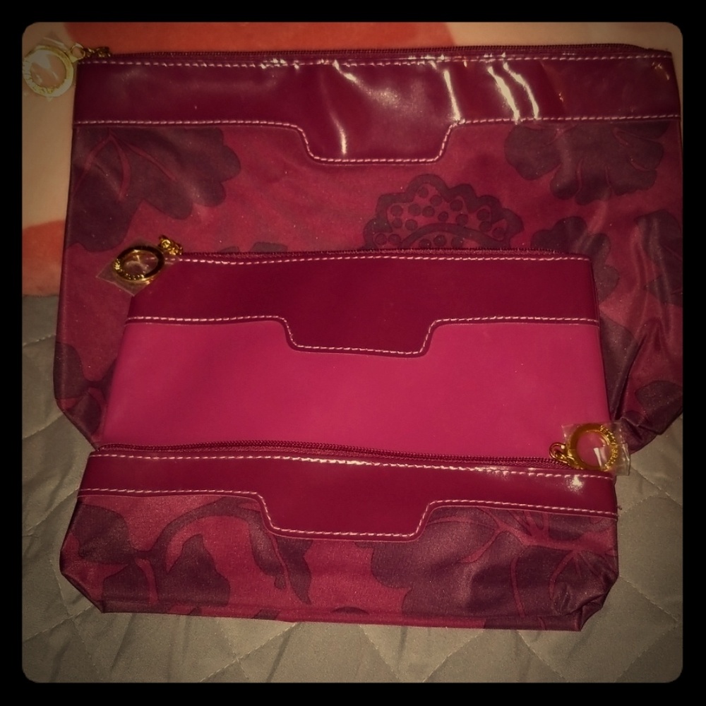 Makeup bags set of 3...Estēe Lauder